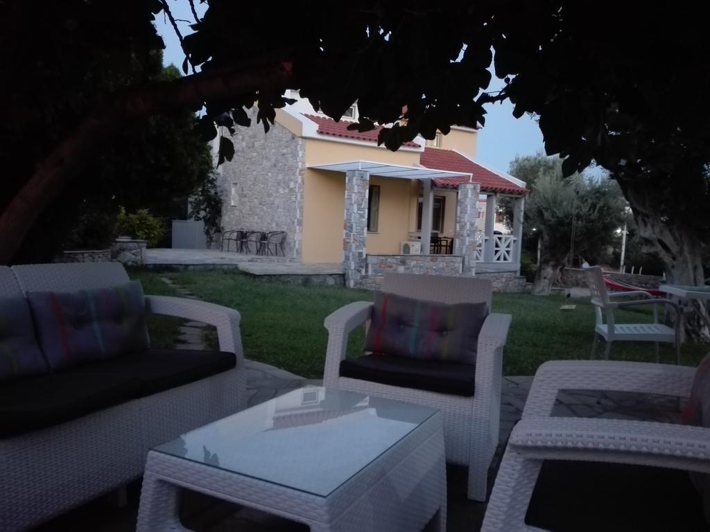 Sea Sun Aparthotel Plomári Kültér fotó